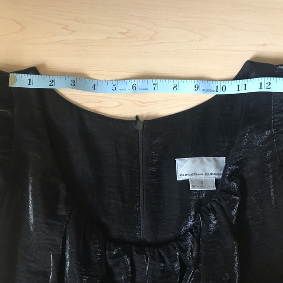 Shiny black dress - Picture 8 of 8